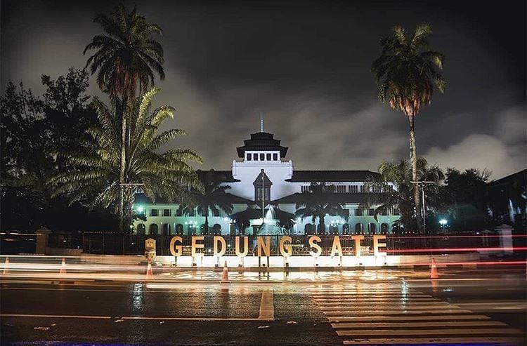 instagram.com/ad_coer/