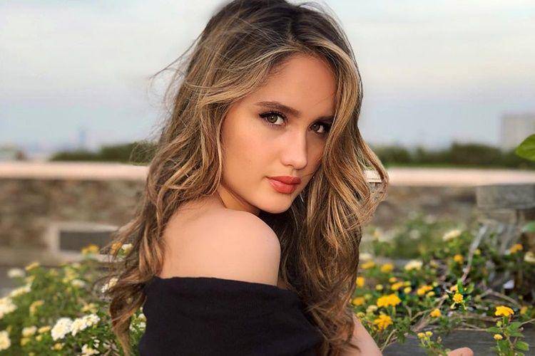 Instagram.com/claurakiehl