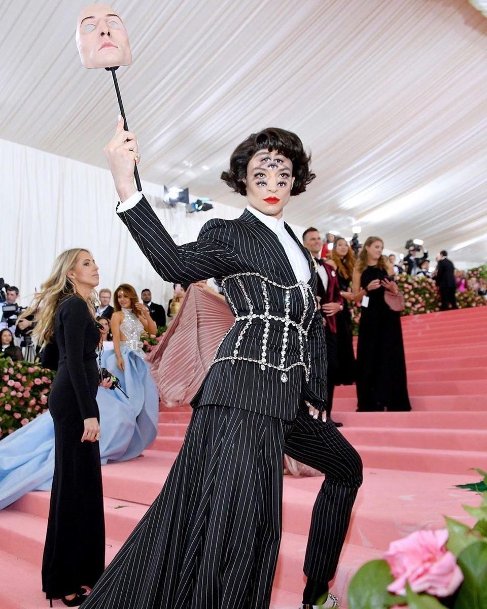 Instagram.com/@themetgalaofficial