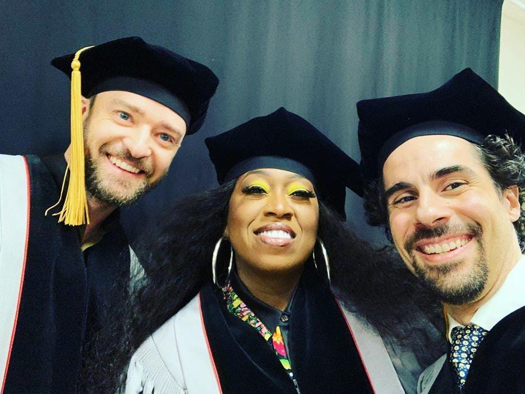 Instagram.com/alacamoire