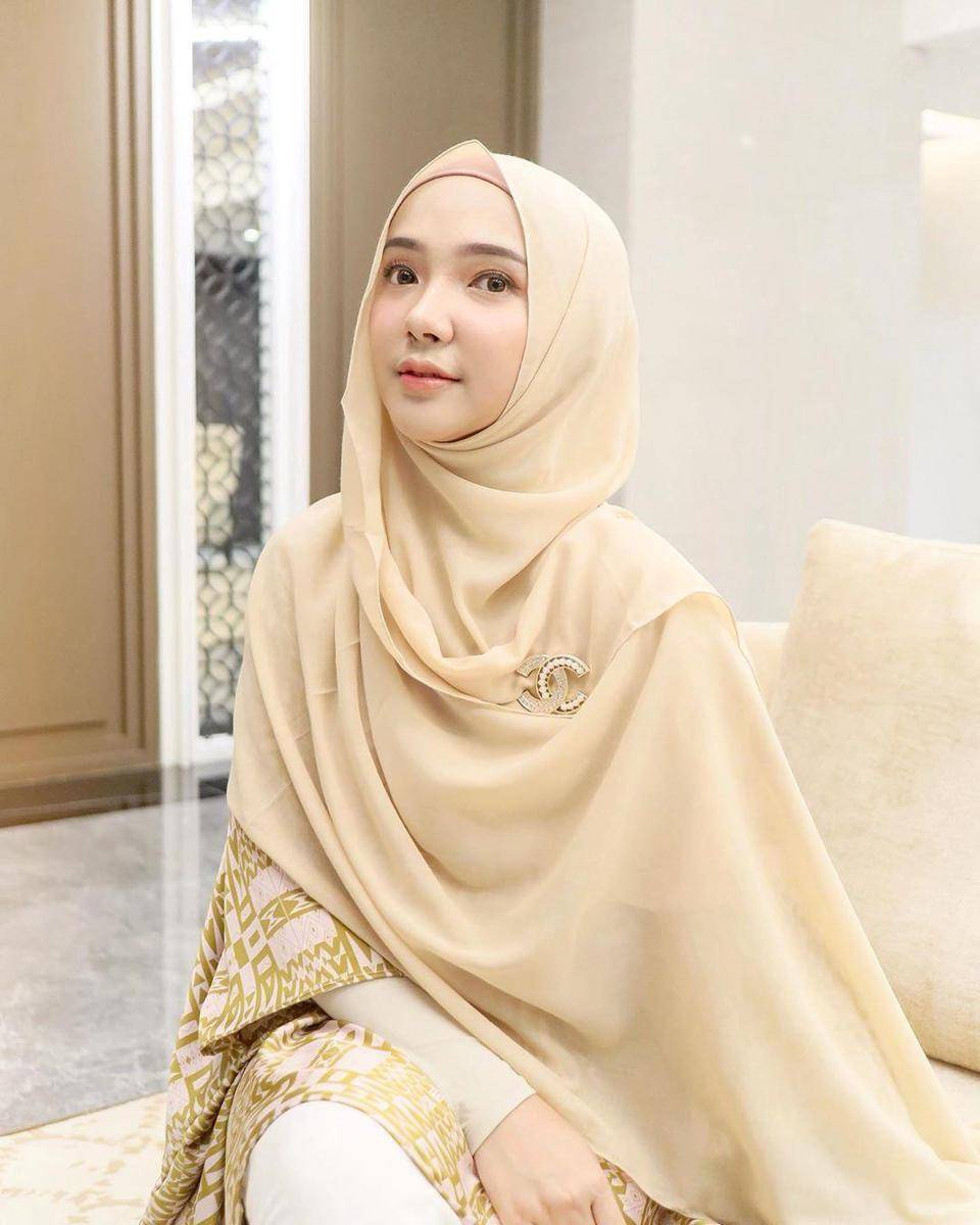 Instagram.com/ayuindriati