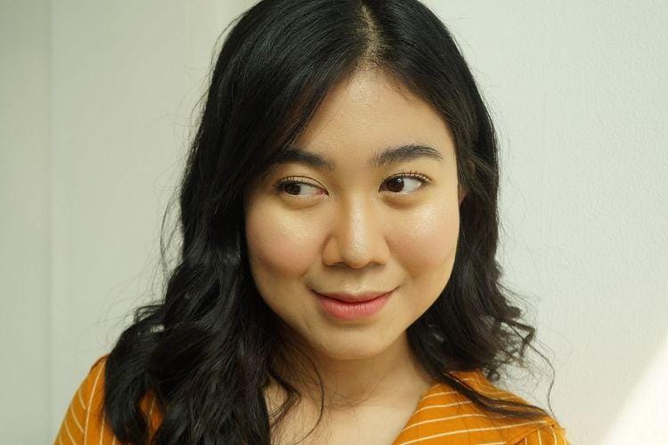 7 Langkah Makeup Flawless untuk Kamu yang Memiliki Kulit Berjerawat