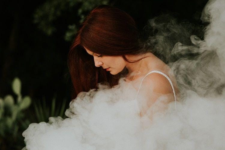 Unsplash.com/Averie Woodard