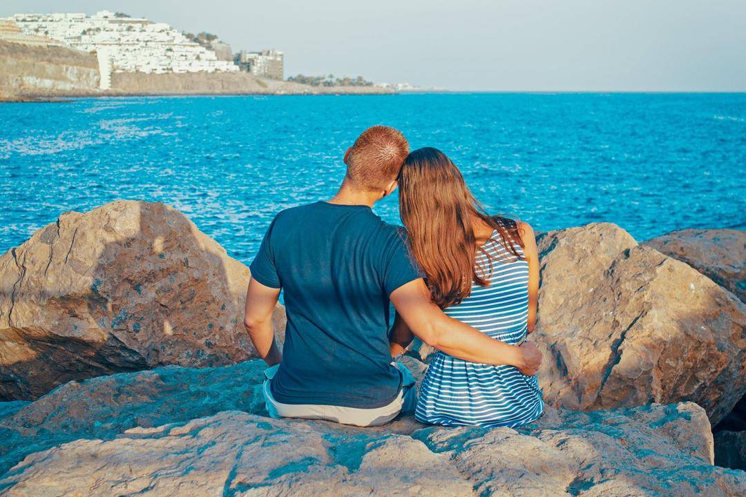 pexels.com/ Adam Kontor