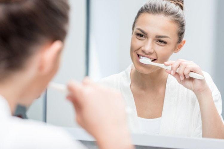 turlocksmiledesigners.com