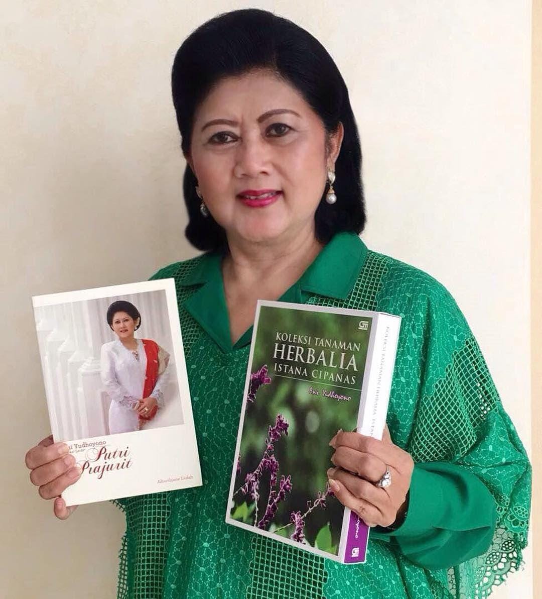 Instagram.com/aniyudhoyono