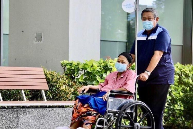 Instagram.com/@aniyudhoyono