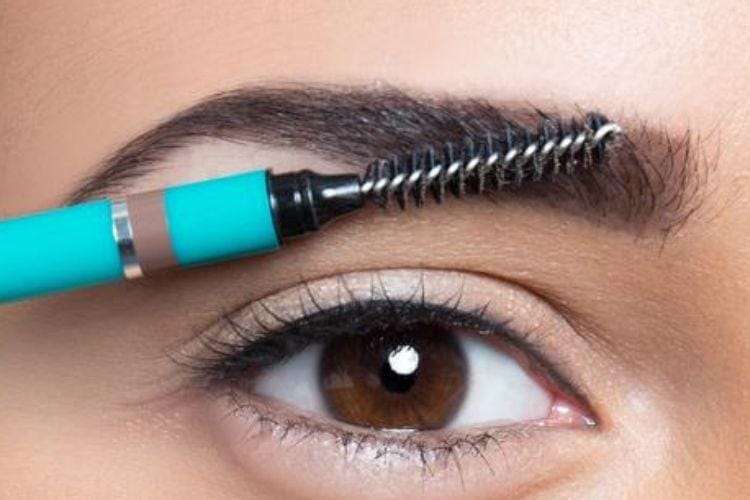 thrivecausemetics.com