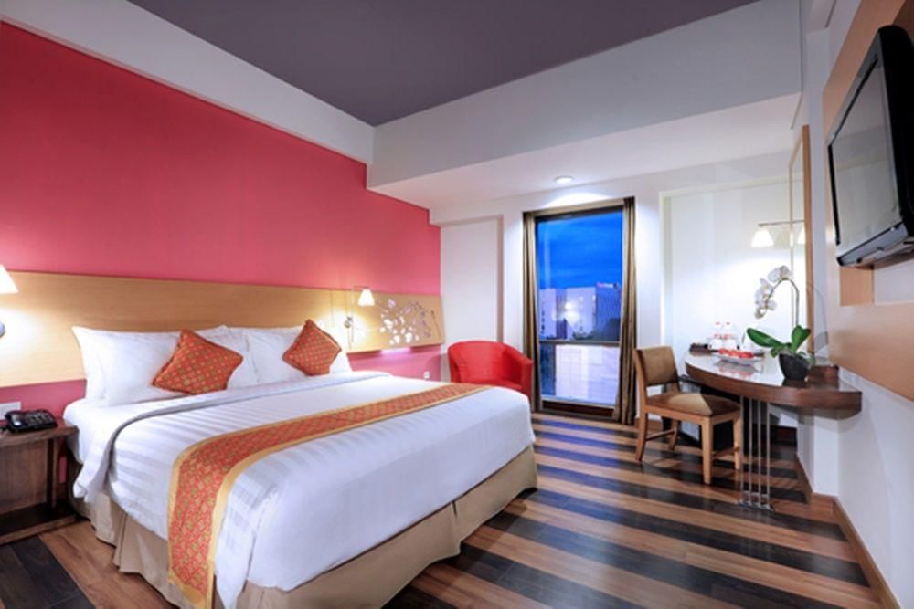 Popbela.com/Archipelago International