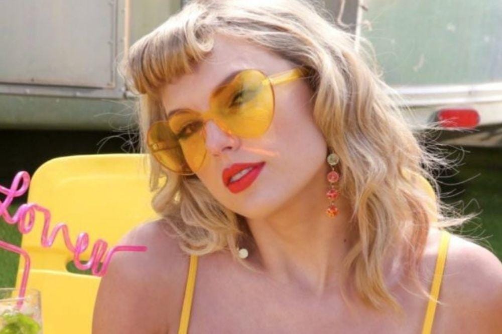 Lirik Lagu 'You Need To Calm Down' Taylor Swift