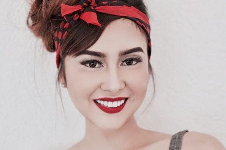 Instagram.com/@vicymelanie