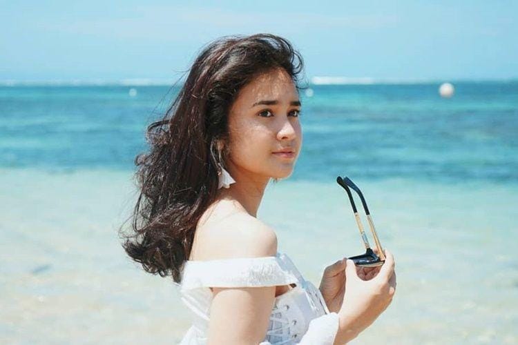 Instagram.com/michelleziu