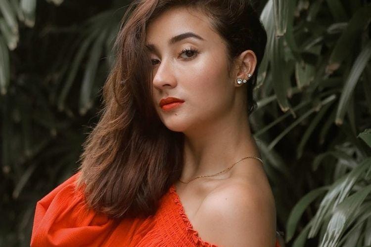 Instagram.com/@naonomnom