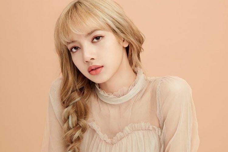 7 Gaya Makeup Lisa BLACKPINK yang Bikin Makin Ngefans