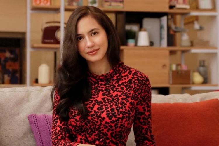 Instagram.com/pevpearce