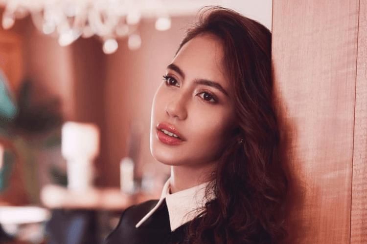 Instagram.com/pevpearce