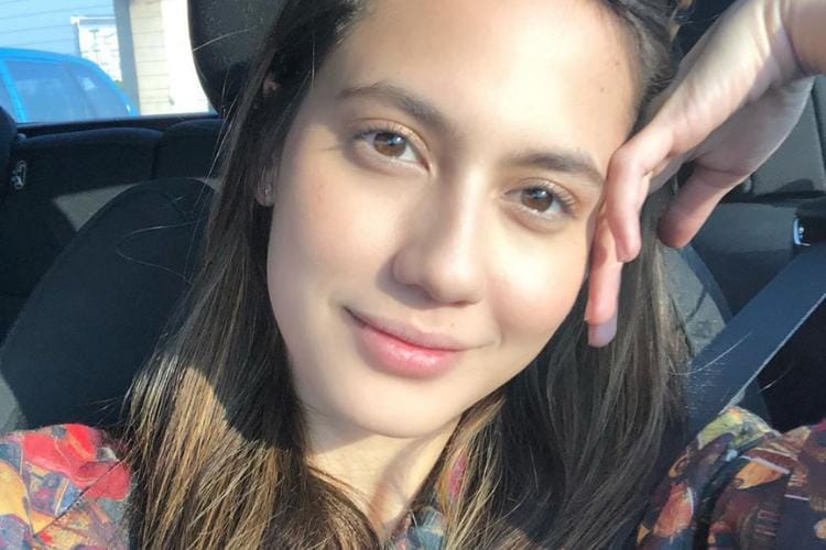 Instagram.com/pevpearce