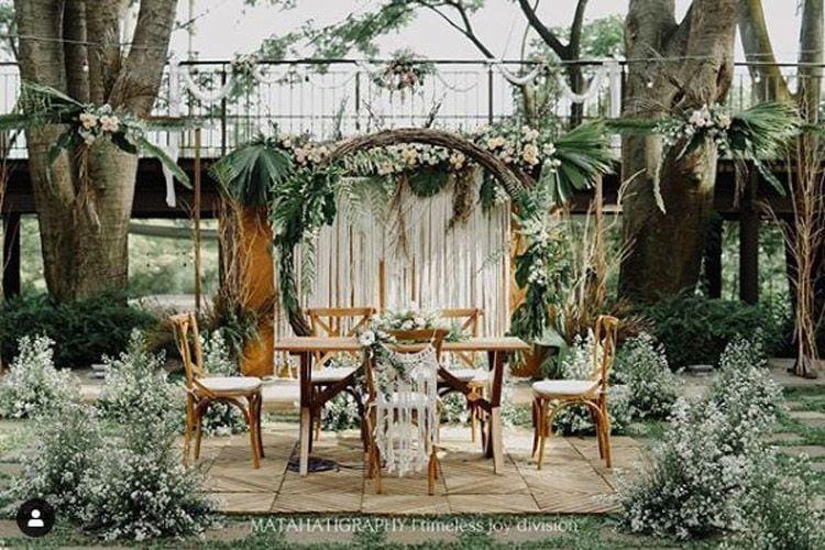 instagram.com/october.wedding