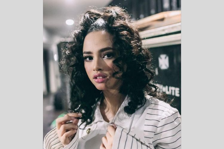 Instagram.com/@wizzyofficial_