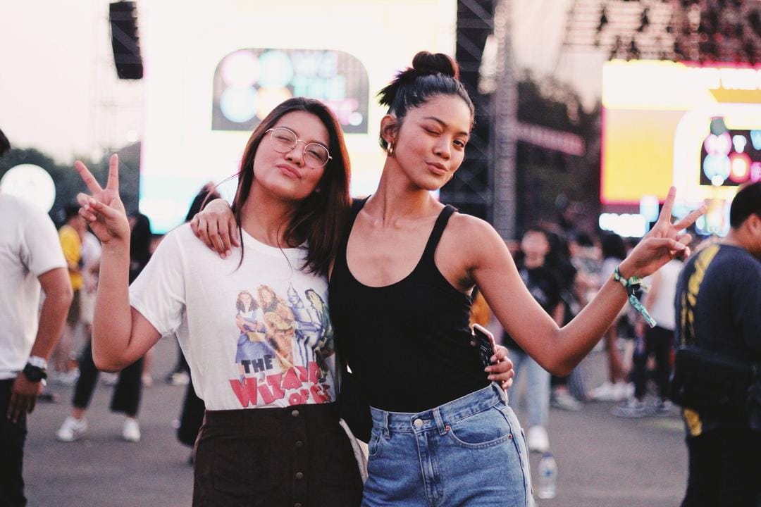 Potret Street Style di We The Fest 2019 - Day 2