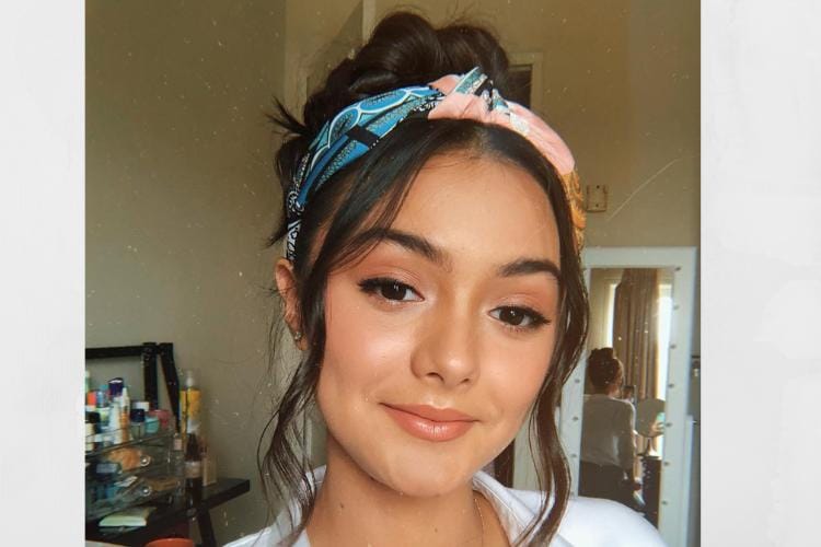 5 Gaya Makeup Artis yang Bisa Jadi Inspirasi Buat Hangout