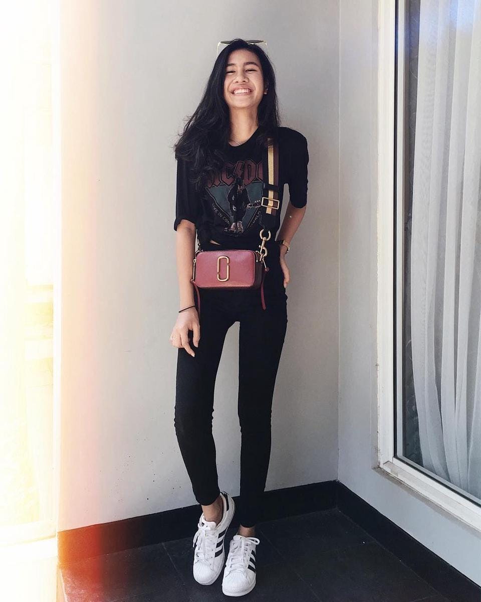 Instagram.com/shenacinnamon