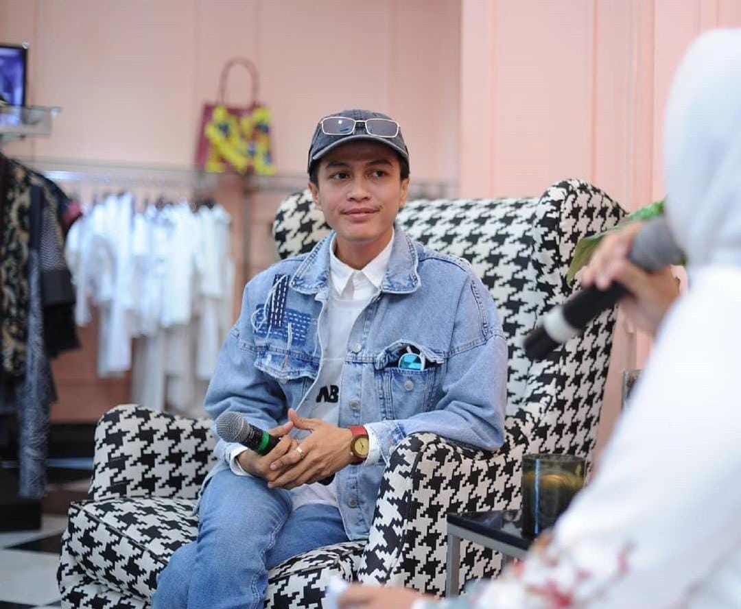 Instagram.com/fashionfirstjkt