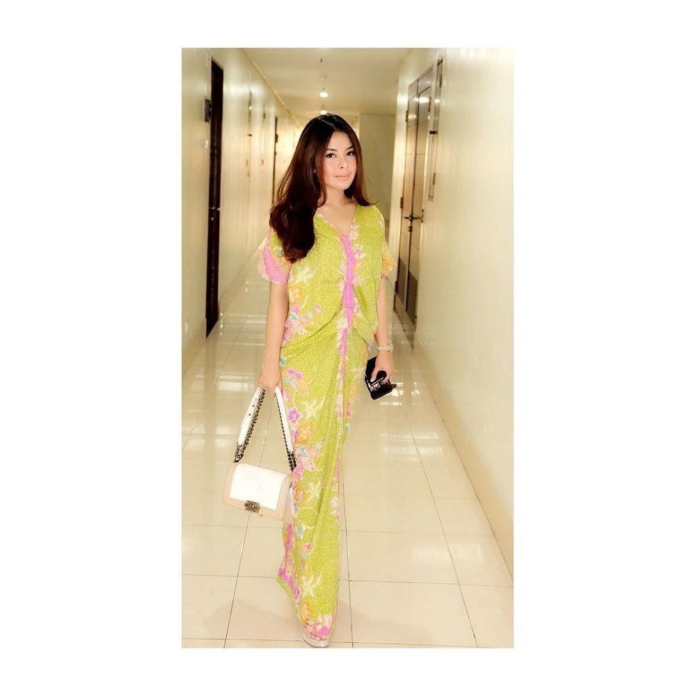 Instagram.com/elviacerolline