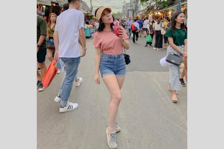 Instagram.com/elviacerolline