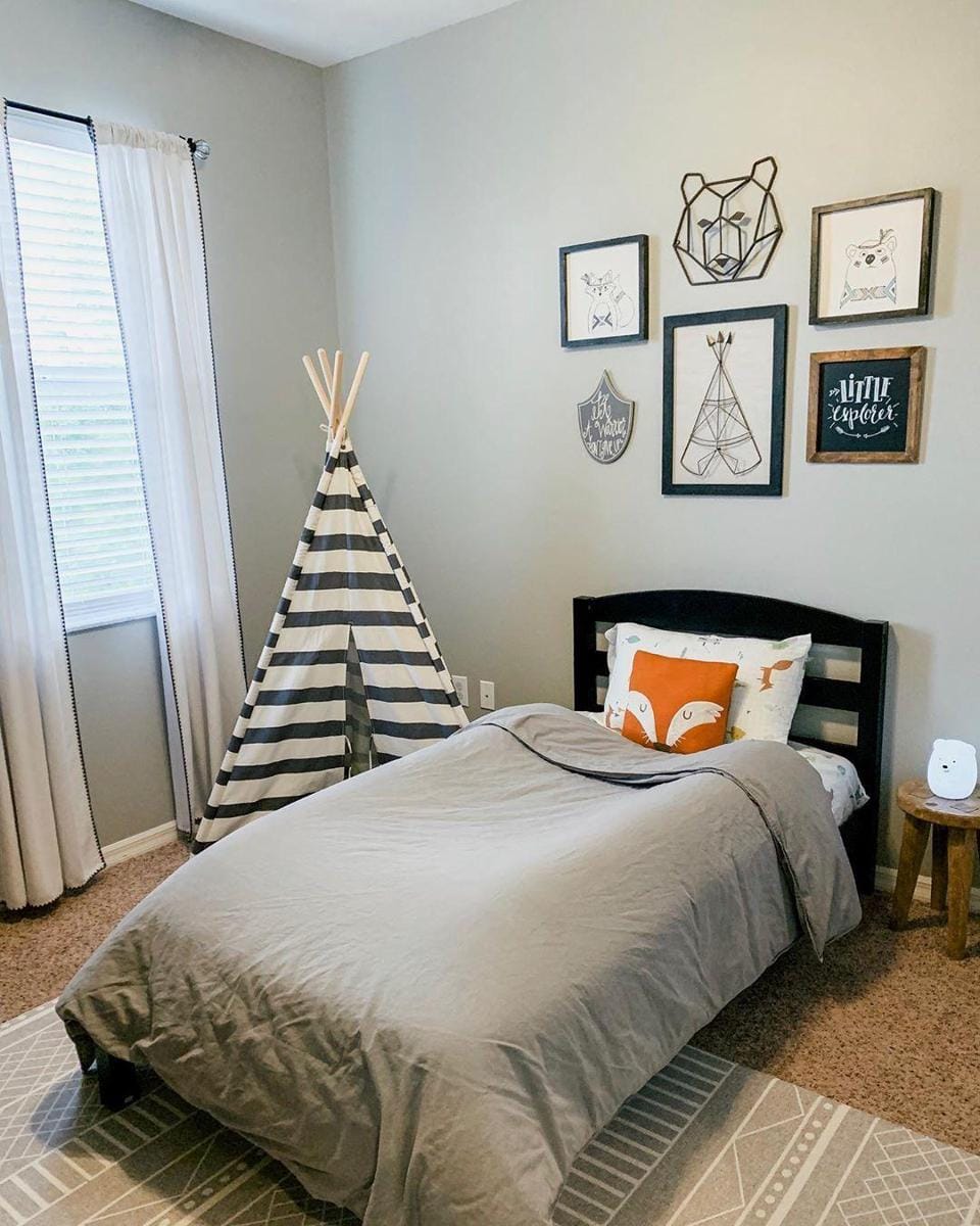 Instagram / @simplesweetalmostcomplete