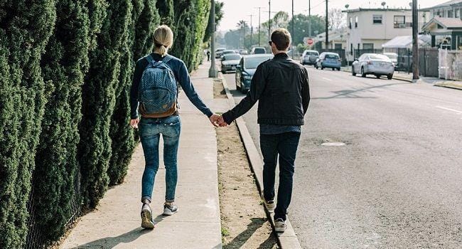 dreamingandsleeping.com