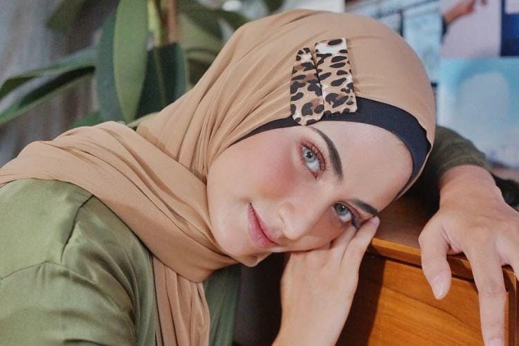 Cara Membuat Kerudung Cantik