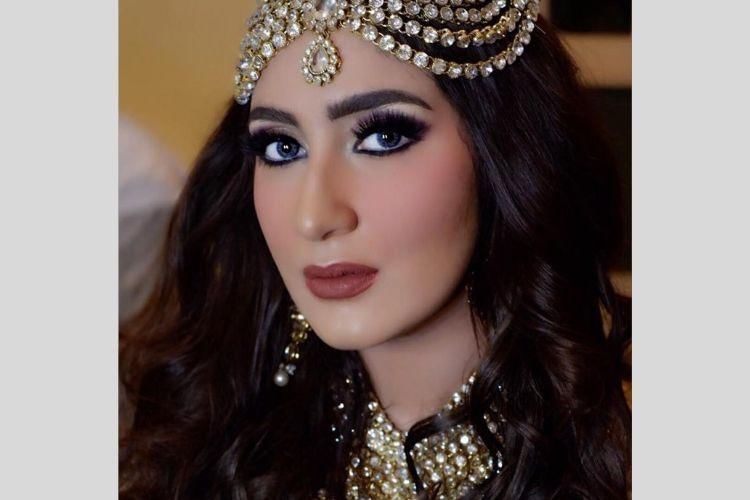 Instagram.com/@tanianadiraa