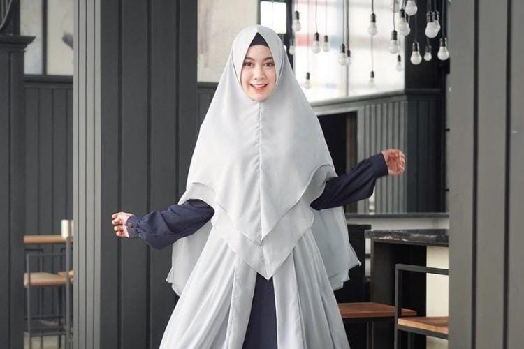 Instagram.com/anisarahma_12