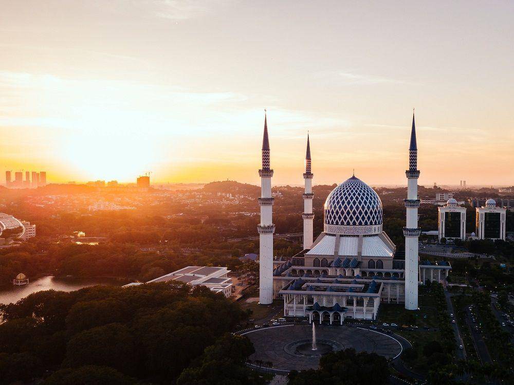 unsplash.com / fahrul azmi
