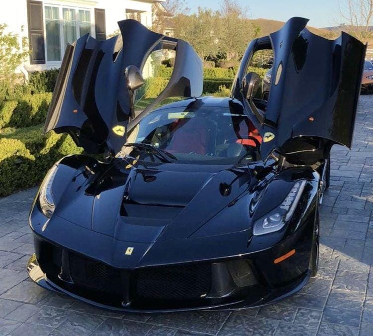 Instagram.com/kyliejenner