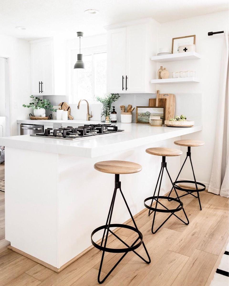 Instagram.com/halfway_wholeistic