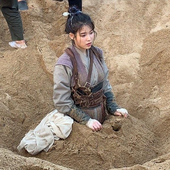 Instagram.com/fullmoon.long