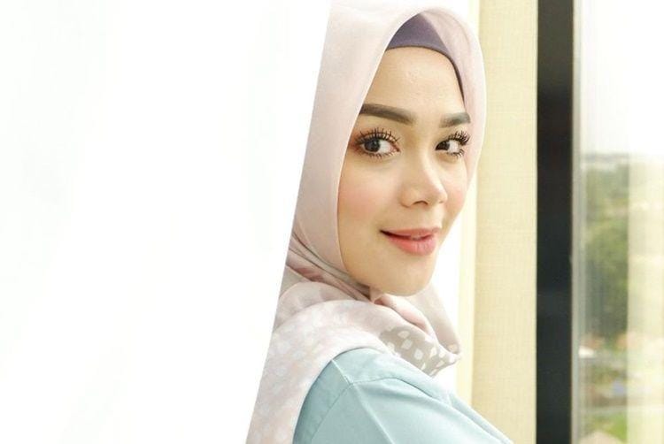 Instagram.com/shezaidris