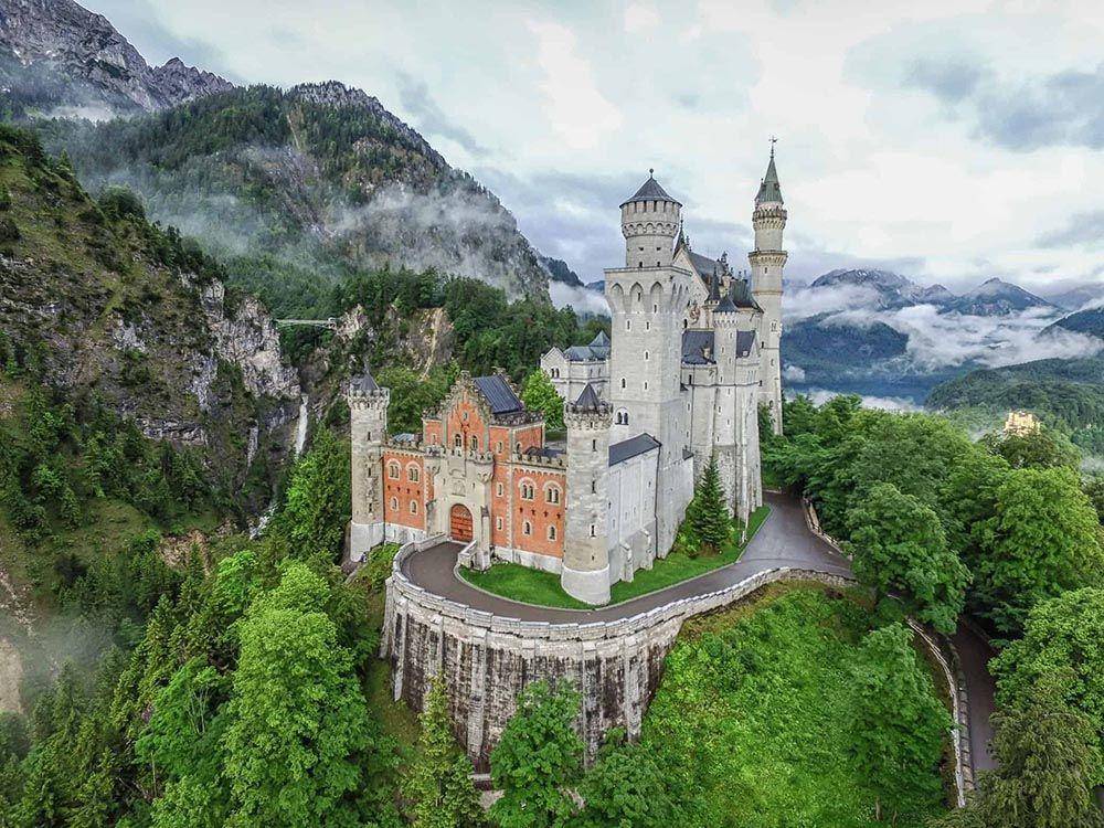divergenttravelers.com