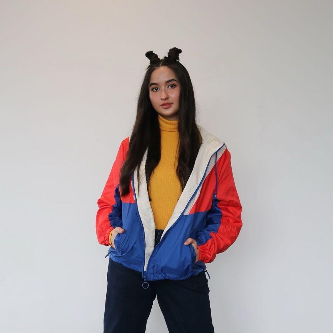 Instagram.com/stephaniepoetri