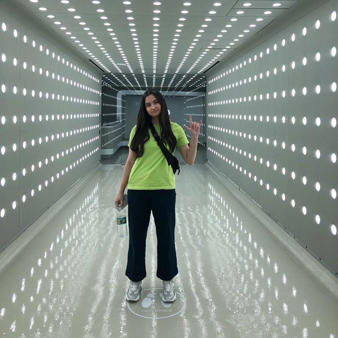 Instagram.com/stephaniepoetri