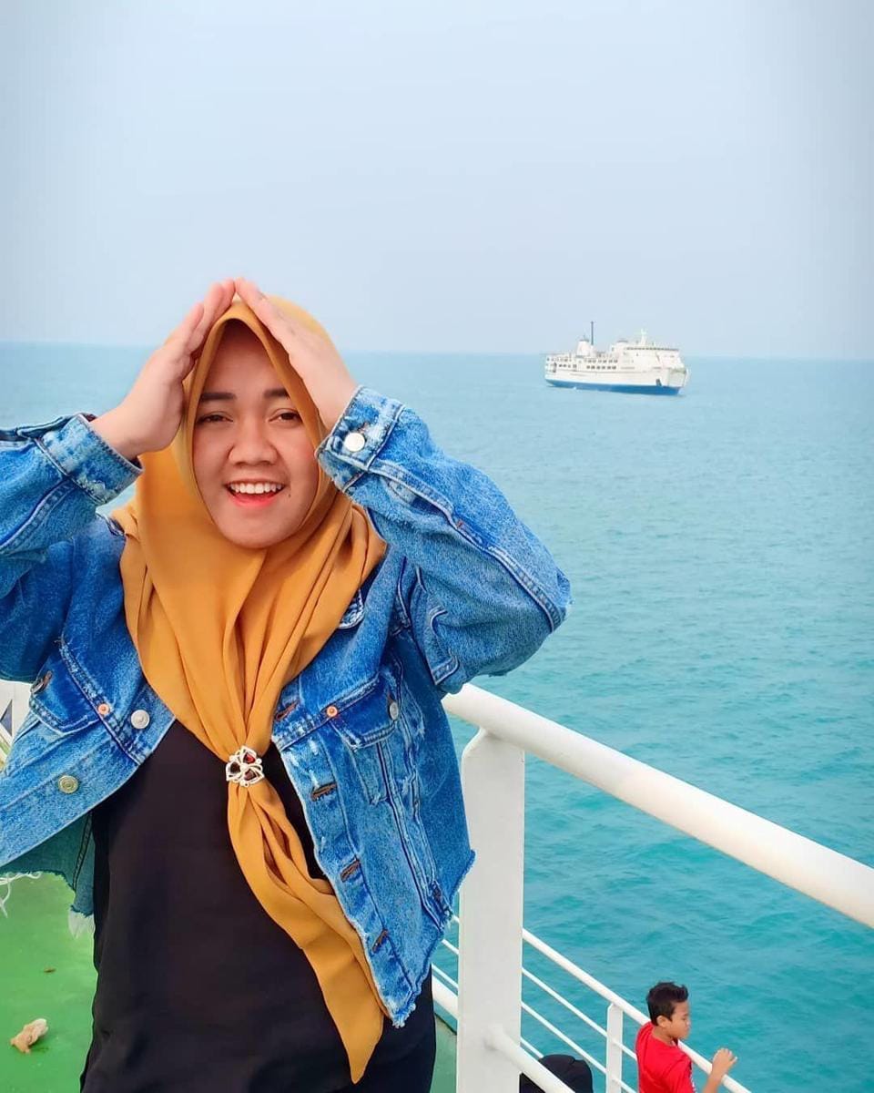 Instagram.com/shela_lala96