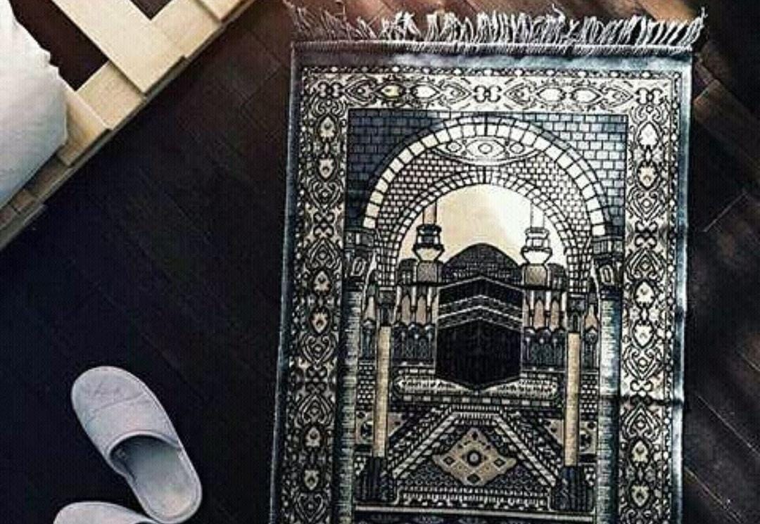 Bolehkah Perempuan Ikut Salat Jumat? Yuk, Cari Tahu Jawabannya!