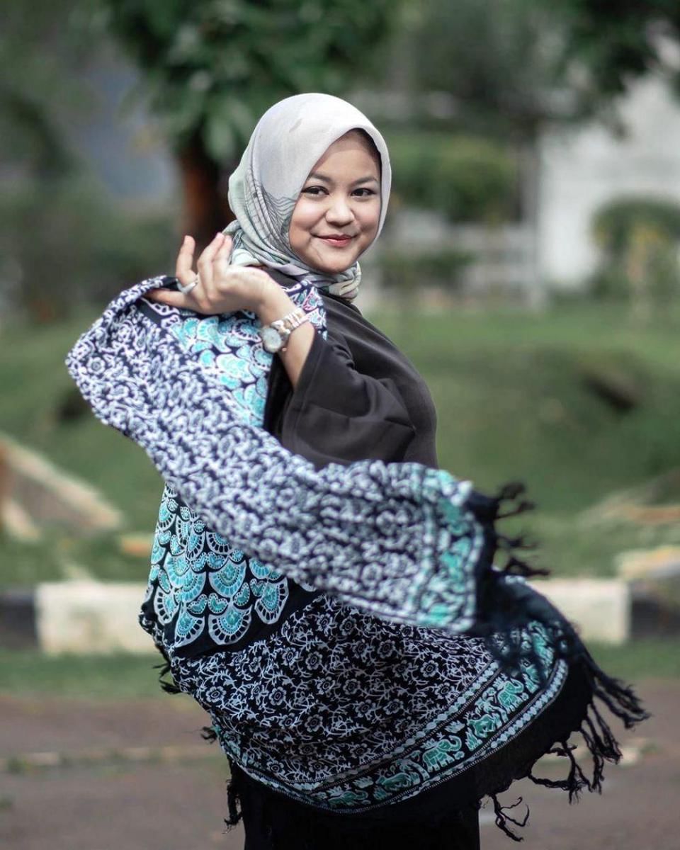 instagram.com/divanadia