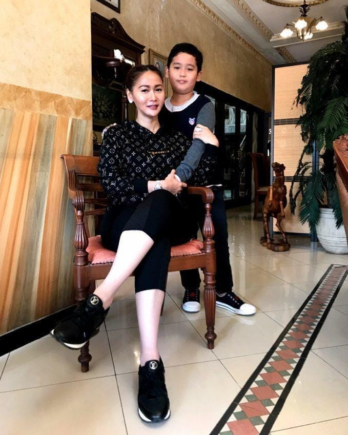 Instagram.com/inul.d