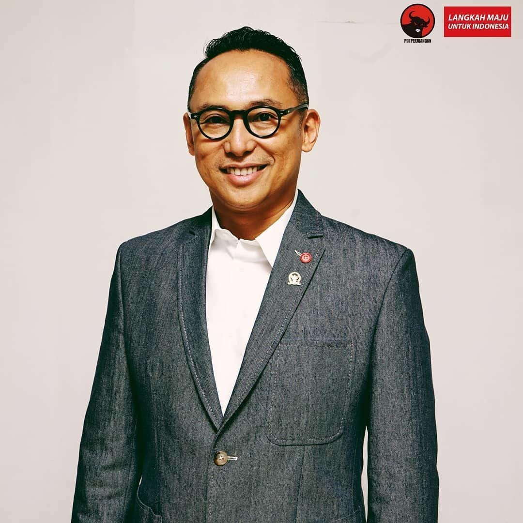 Instagram.com/junicosiahaan