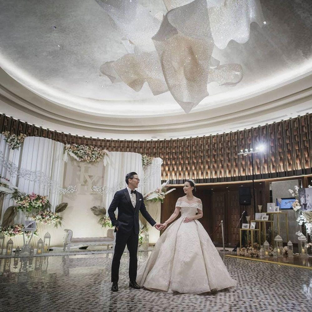 Instagram.com/yuanitachrist