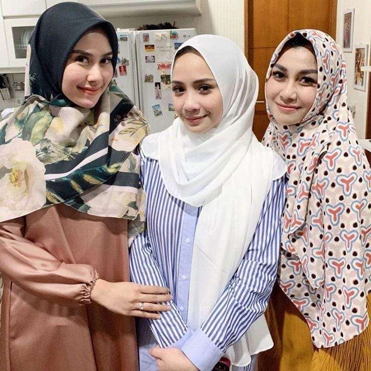 Instagram.com/syahnazs