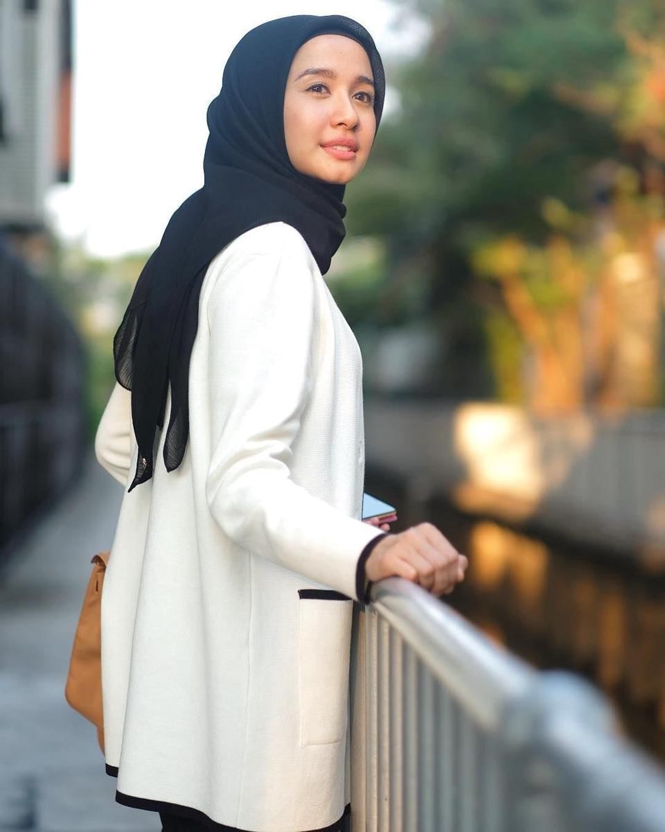 Instagram.com/laudyacynthiabella